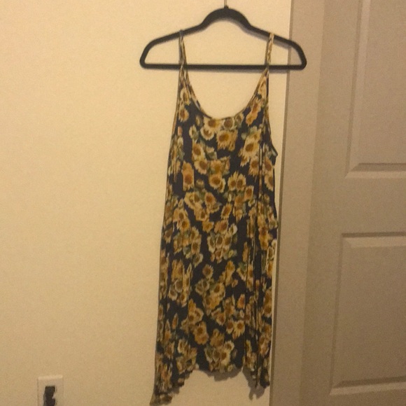Forever 21 Dresses & Skirts - Blue dress with sunflowers